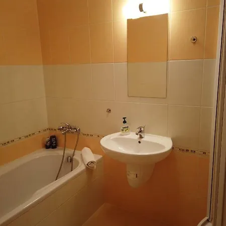 Yellow Apartment Ostrava Exterior photo