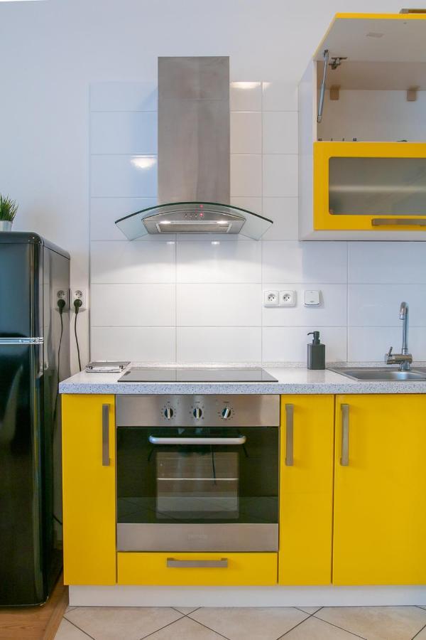 Yellow * Ostrava